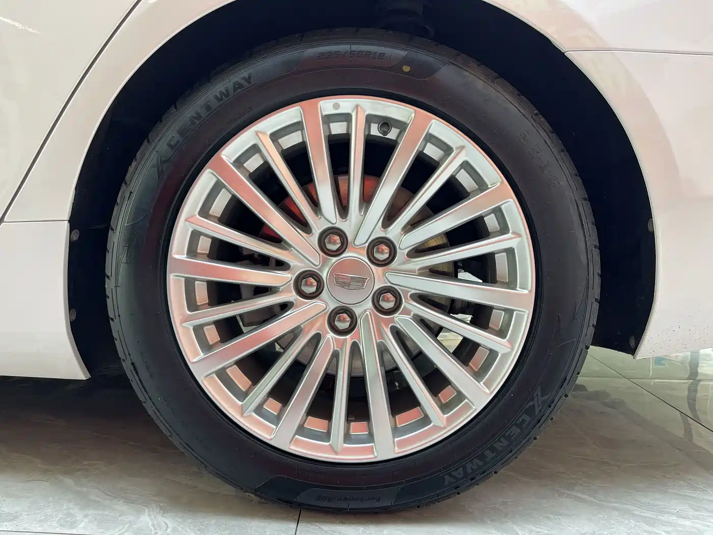 Photo 26 - Cadillac CT6