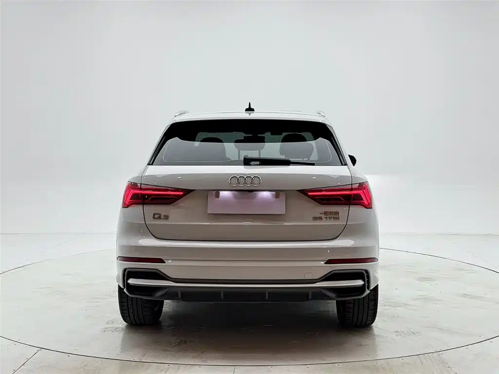 Audi Q3 2023 35 TFSI Fashion Dynamic (1.4T) фото 5