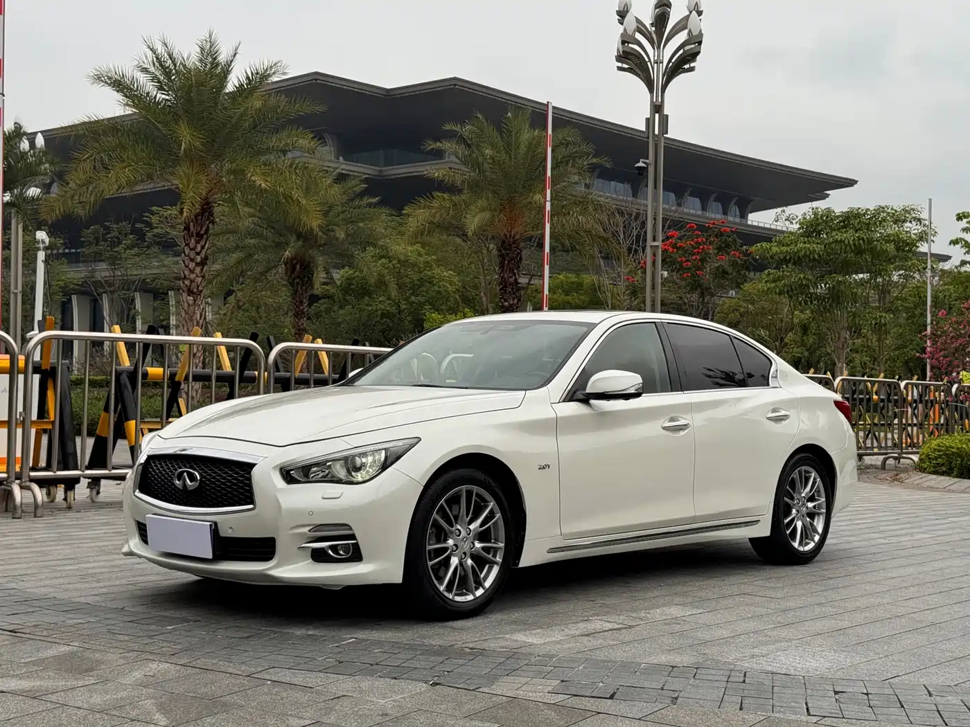 Infiniti Q50L 2018 2016 Model 2.0T Joy Edition