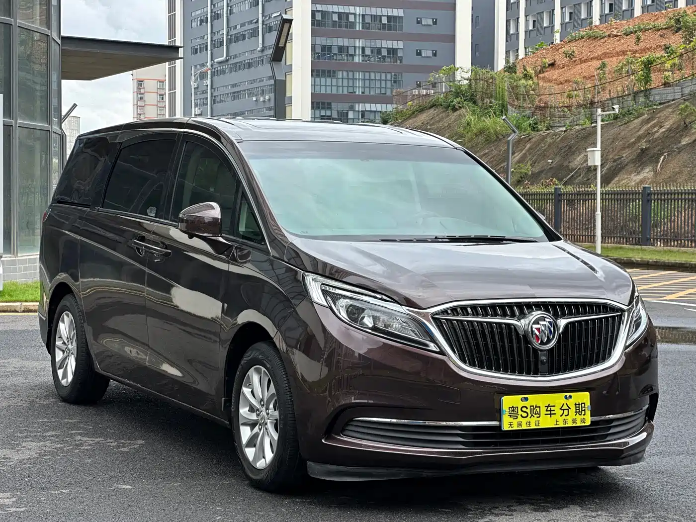 Buick GL8 2018 ES 28T Luxury Type China VI фото 3