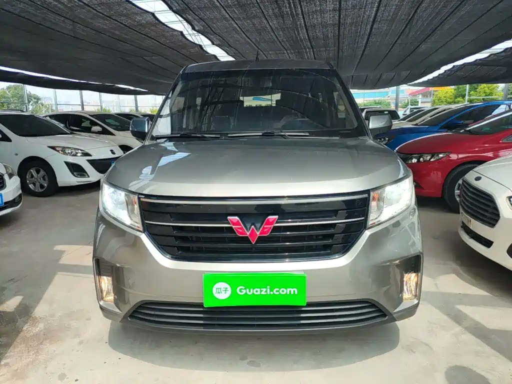 Wuling Motors Wuling Hongguang PLUS 2019 2019 1.5T Manual Comfort 7-Seater