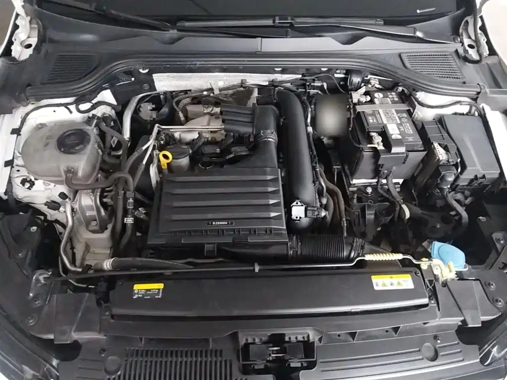 Volkswagen Golf 2023 Facelift 280TSI DSG Pro фото 20