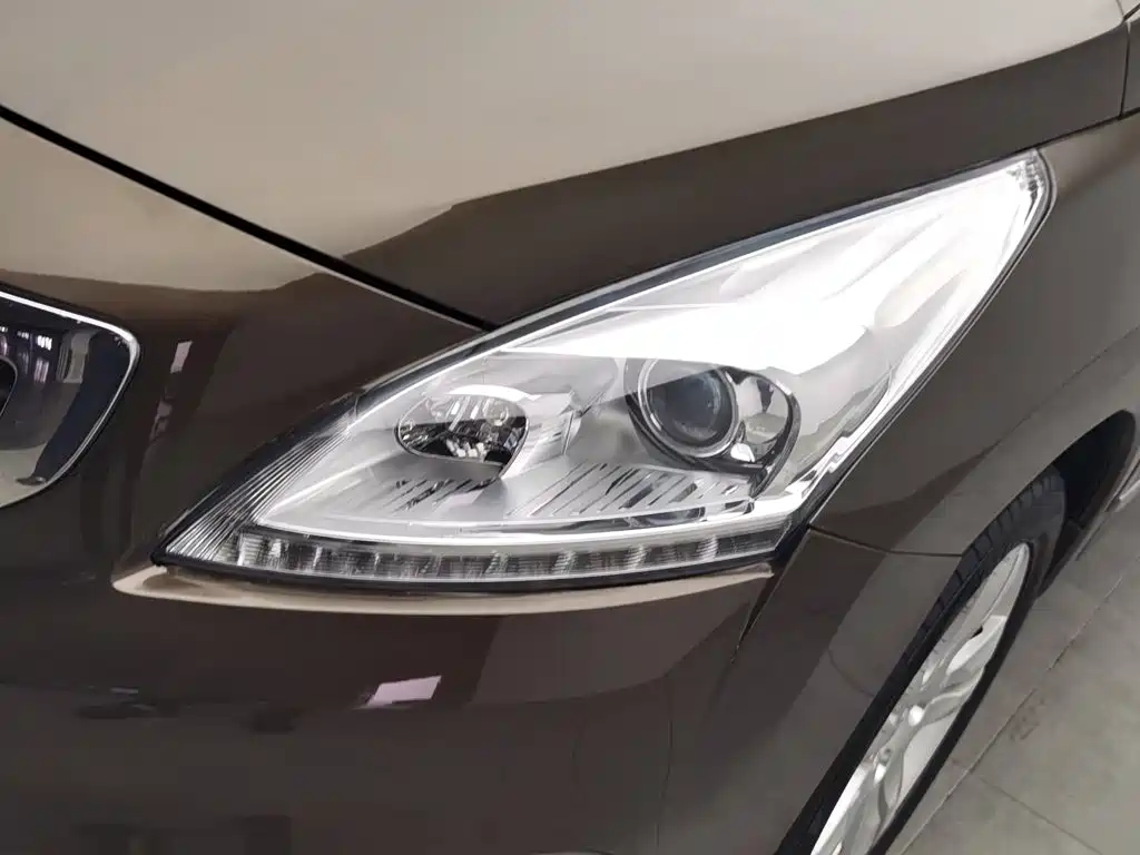 Peugeot 3008 2017 2016 1.6THP Automatic Classic Edition