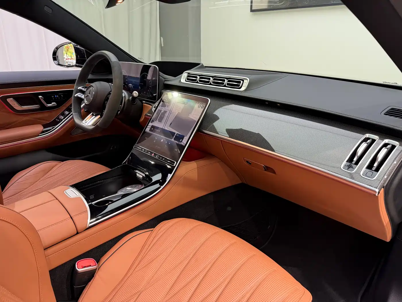 Mercedes-Benz S-Class AMG Hybrid 2024 AMG S 63 L E Performance фото 6