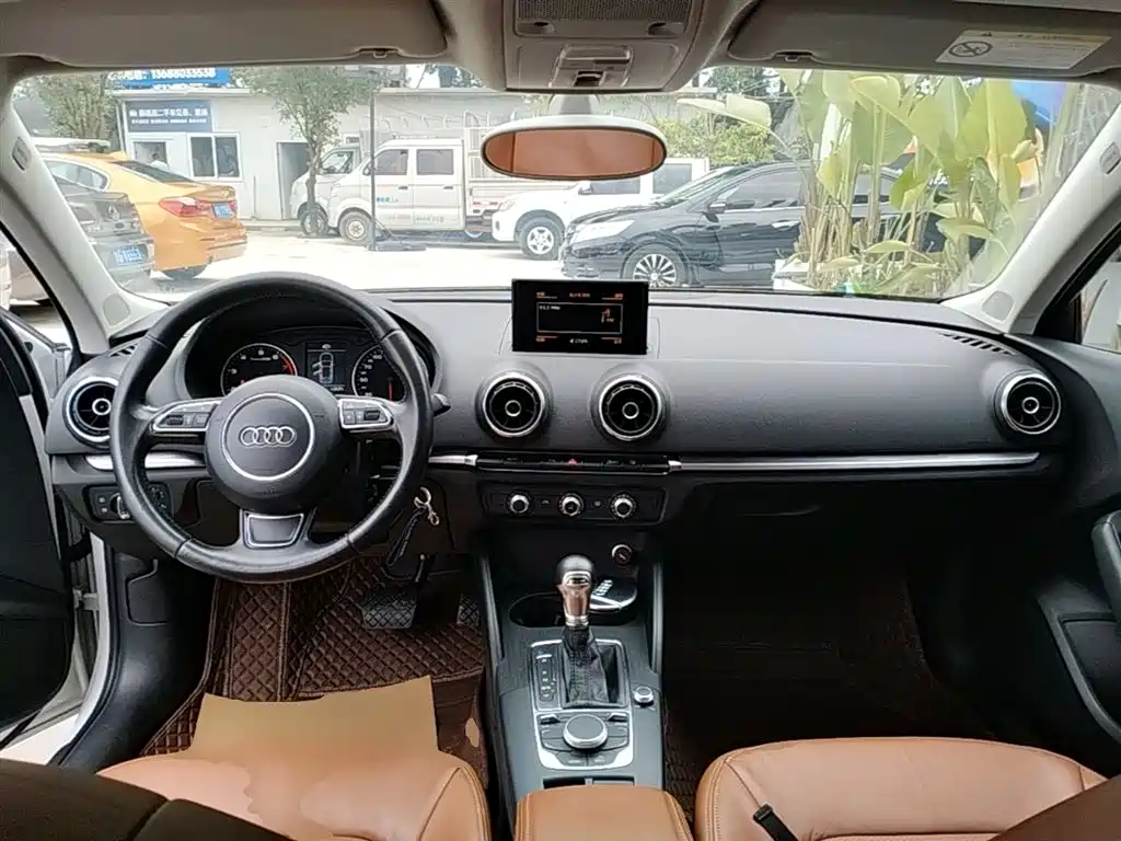 صورة 10 - Audi A3