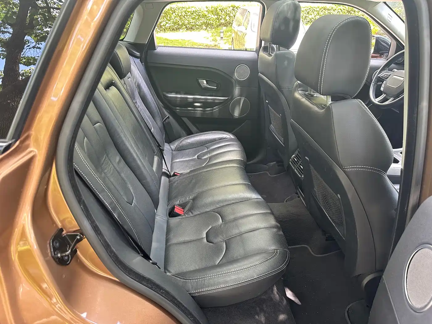 Land Rover Range Rover Evoque (Import) 2016 2015 2.0T 5-door Dynamic Edition