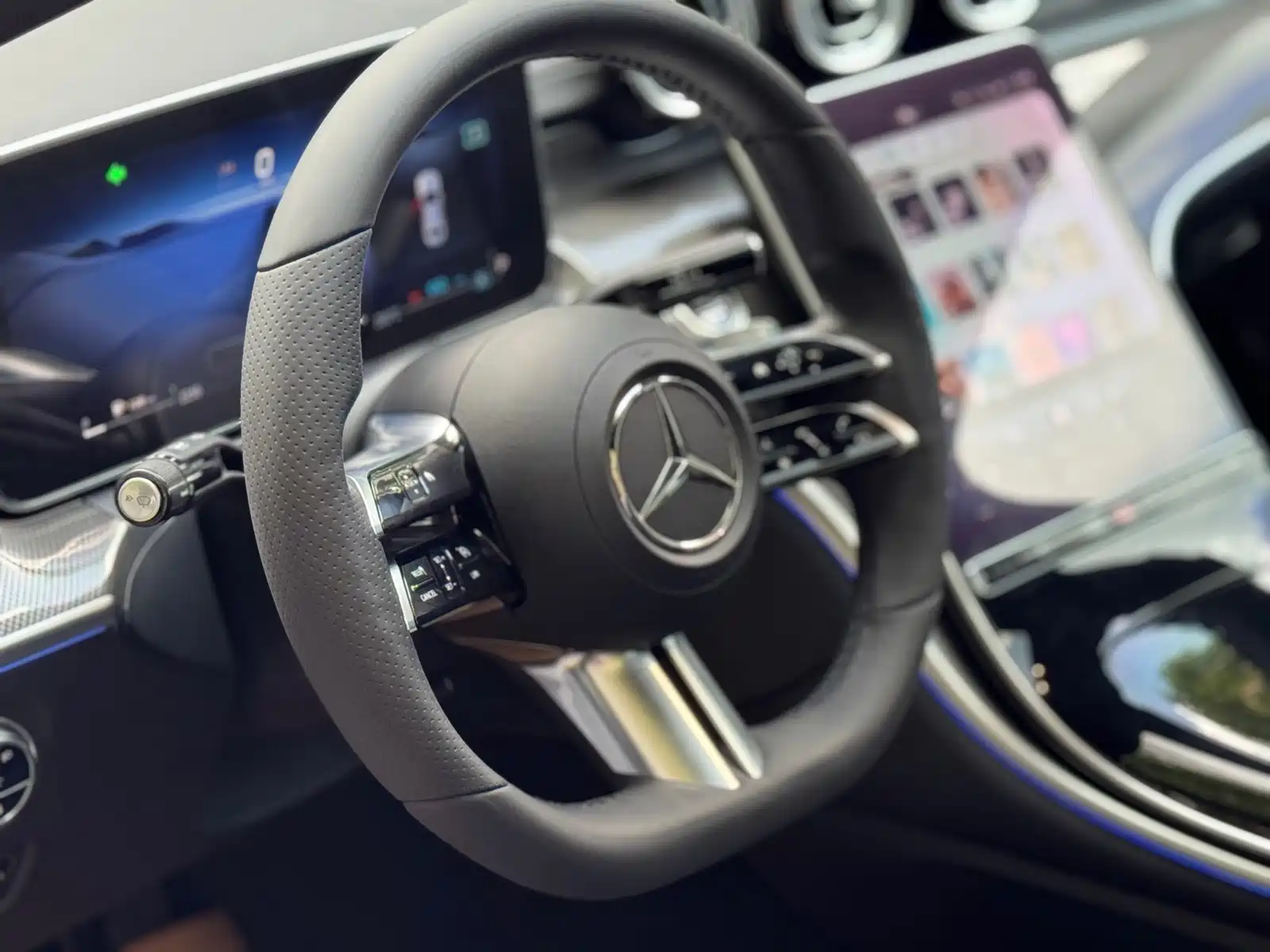 Фото 26 - Mercedes-Benz C-Class