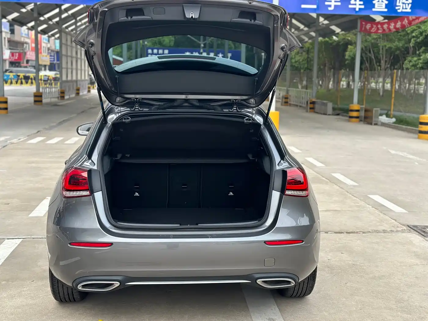 Mercedes-Benz A-Class (Import) 2022 Facelift A 200 Sporty фото 12