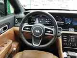 Photo 11 - Li Auto Li ONE