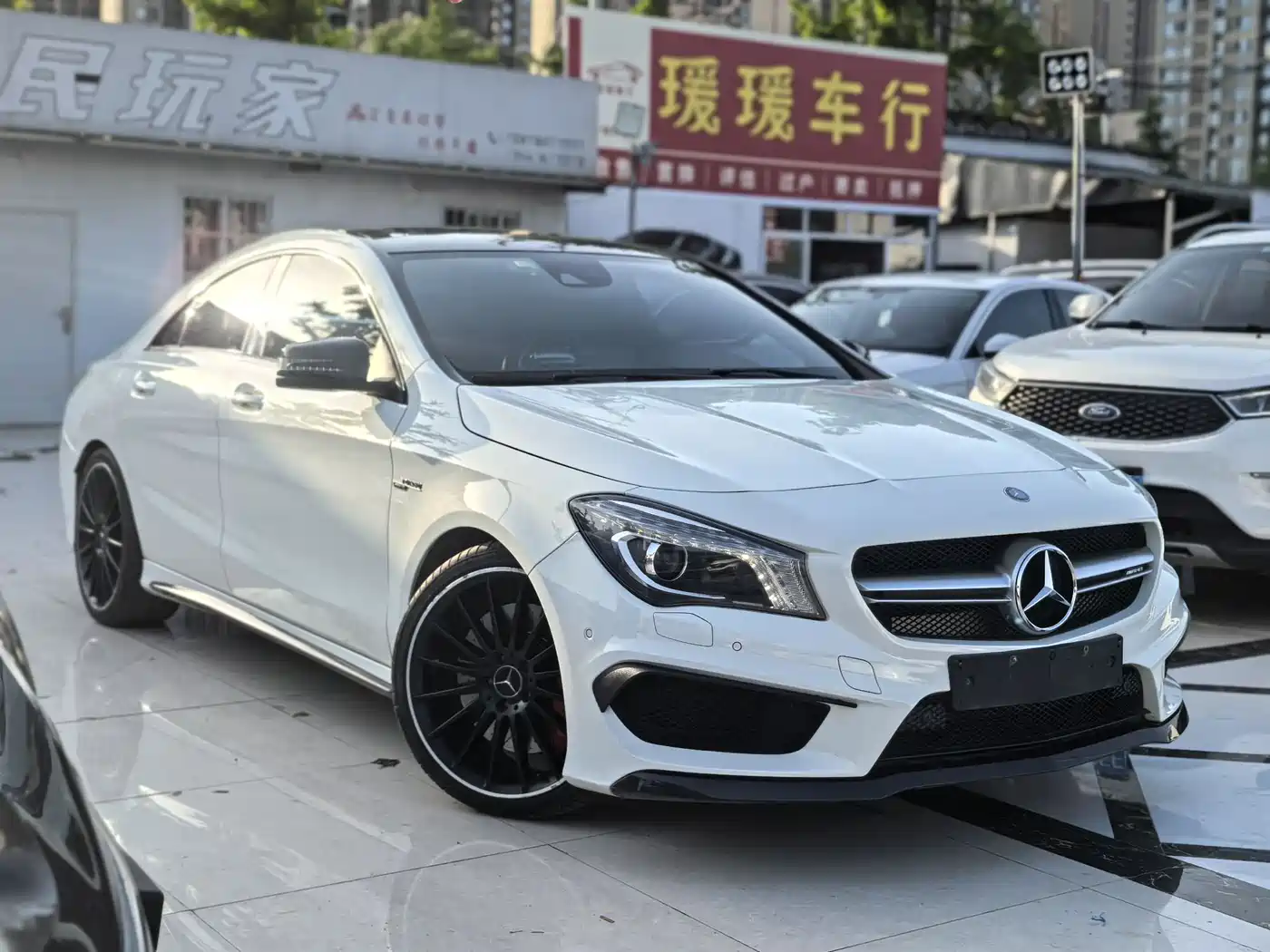 Mercedes-Benz CLA AMG 2016 AMG CLA 45 4MATIC фото 3