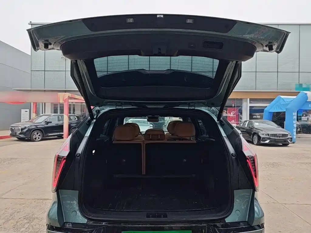 Geely Atlas L 2026 2025 4th Gen 1.5TD DCT Splendor