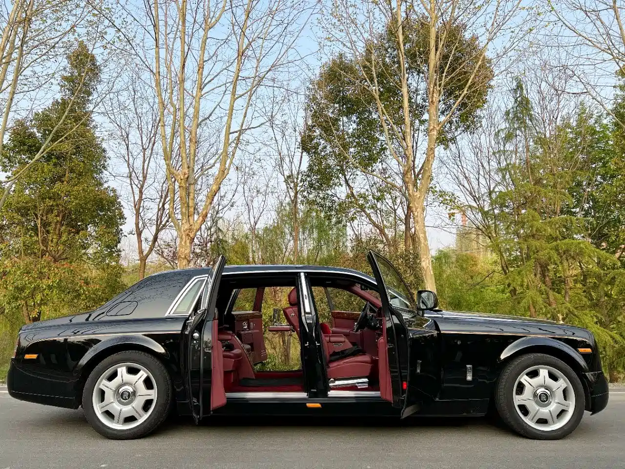 Rolls-Royce Phantom 2011 2006 6.7L Extended Wheelbase EWB