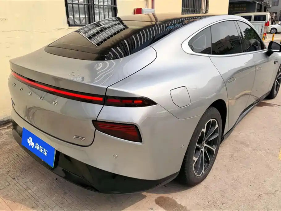 XIAOPENG P7
