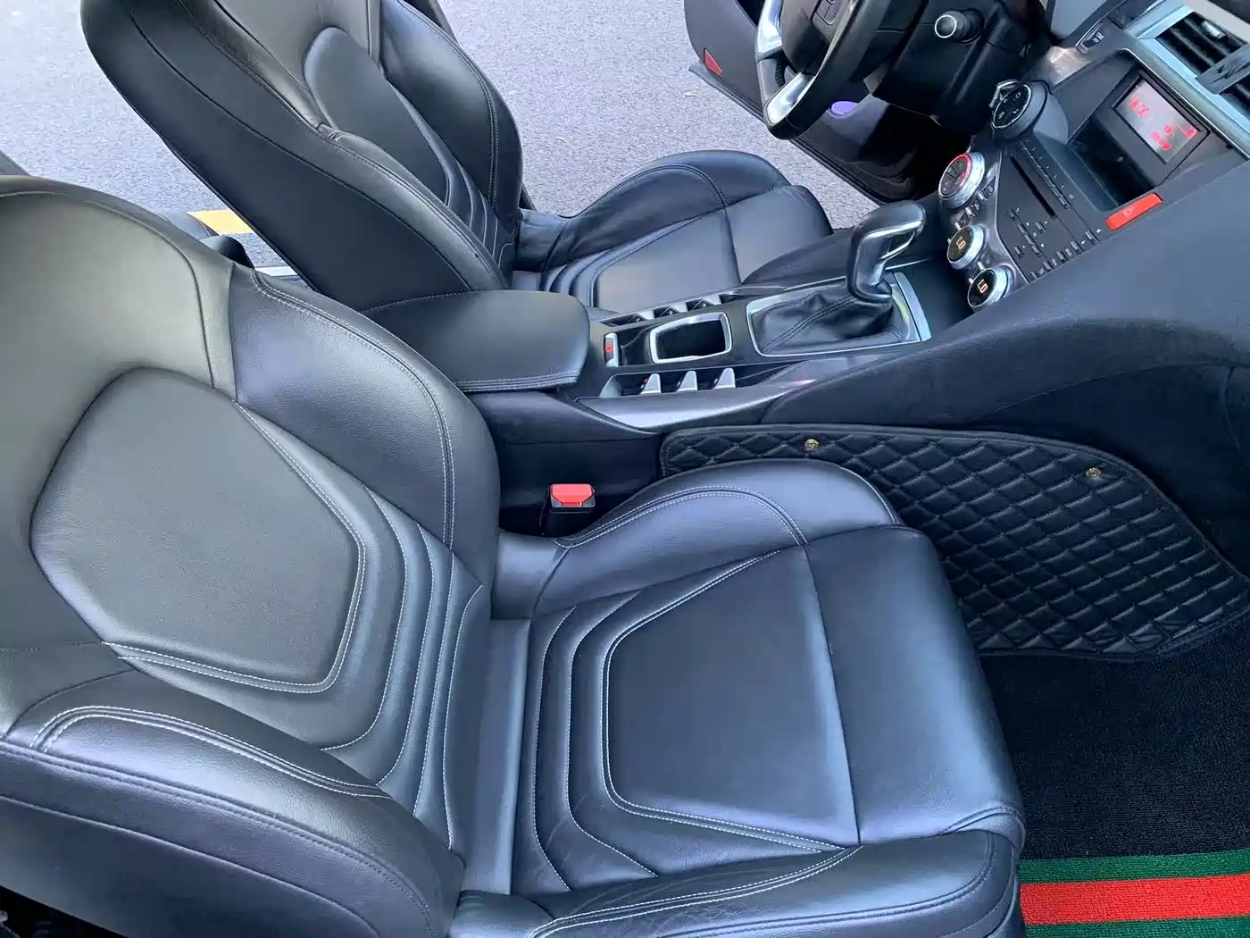 DS 5 2015 2014 1.6T Elegance THP160