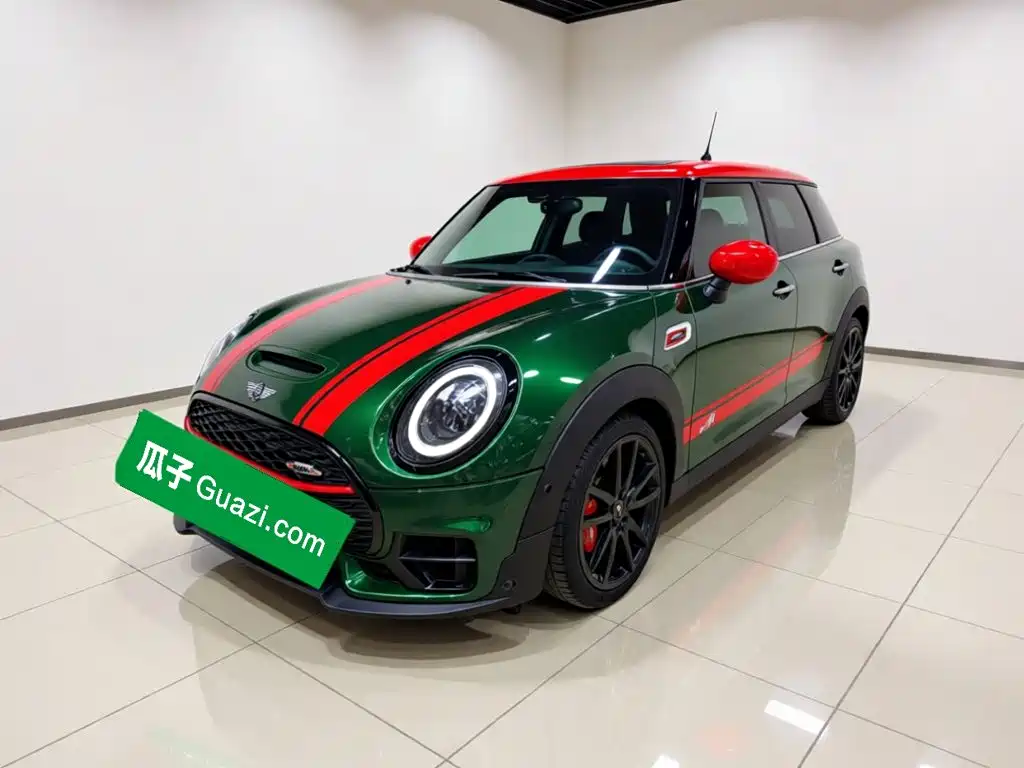 2021 MINI JCW CLUBMAN