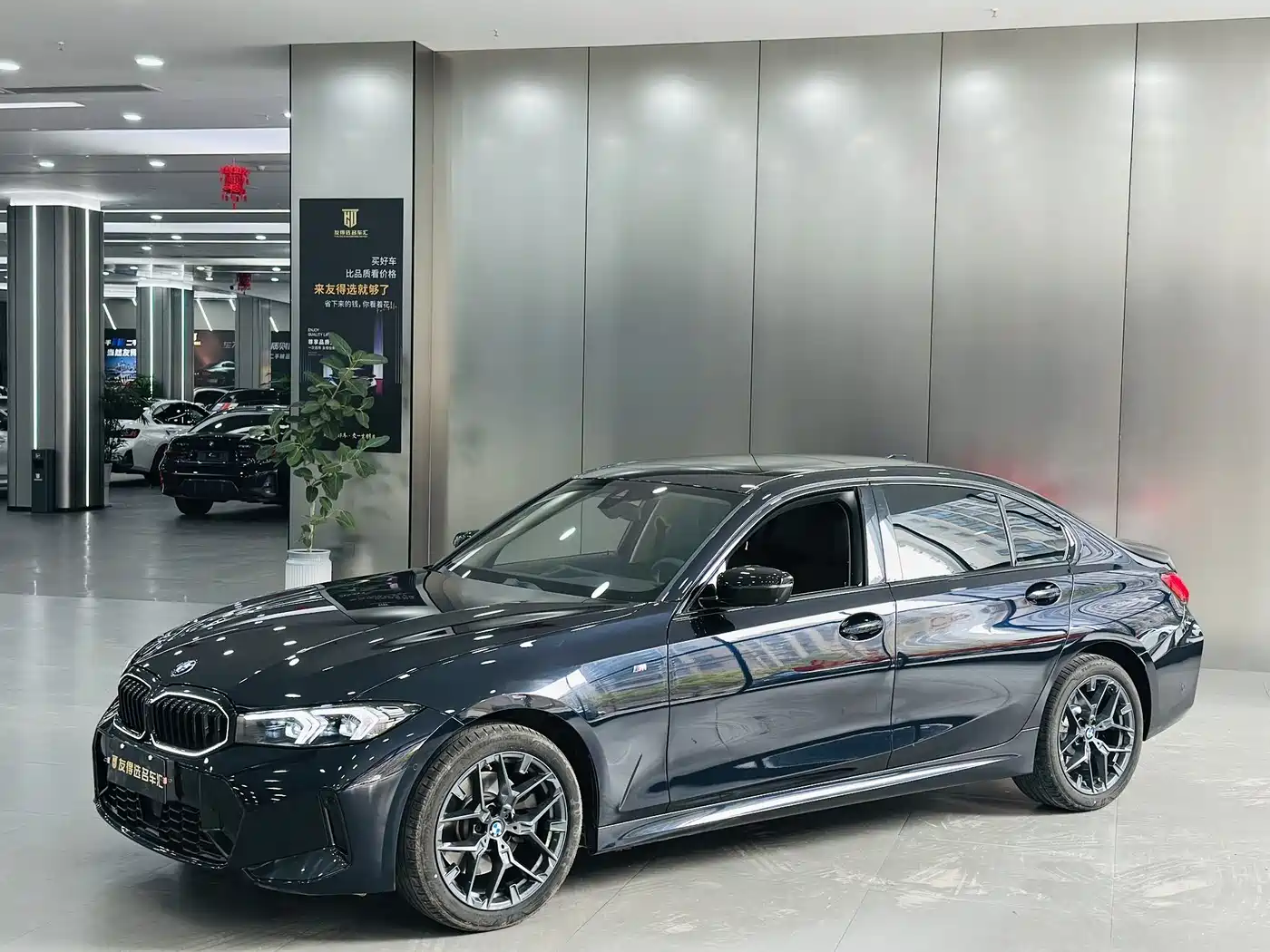 BMW 3 Series 2025 330Li M Sport Night Edition