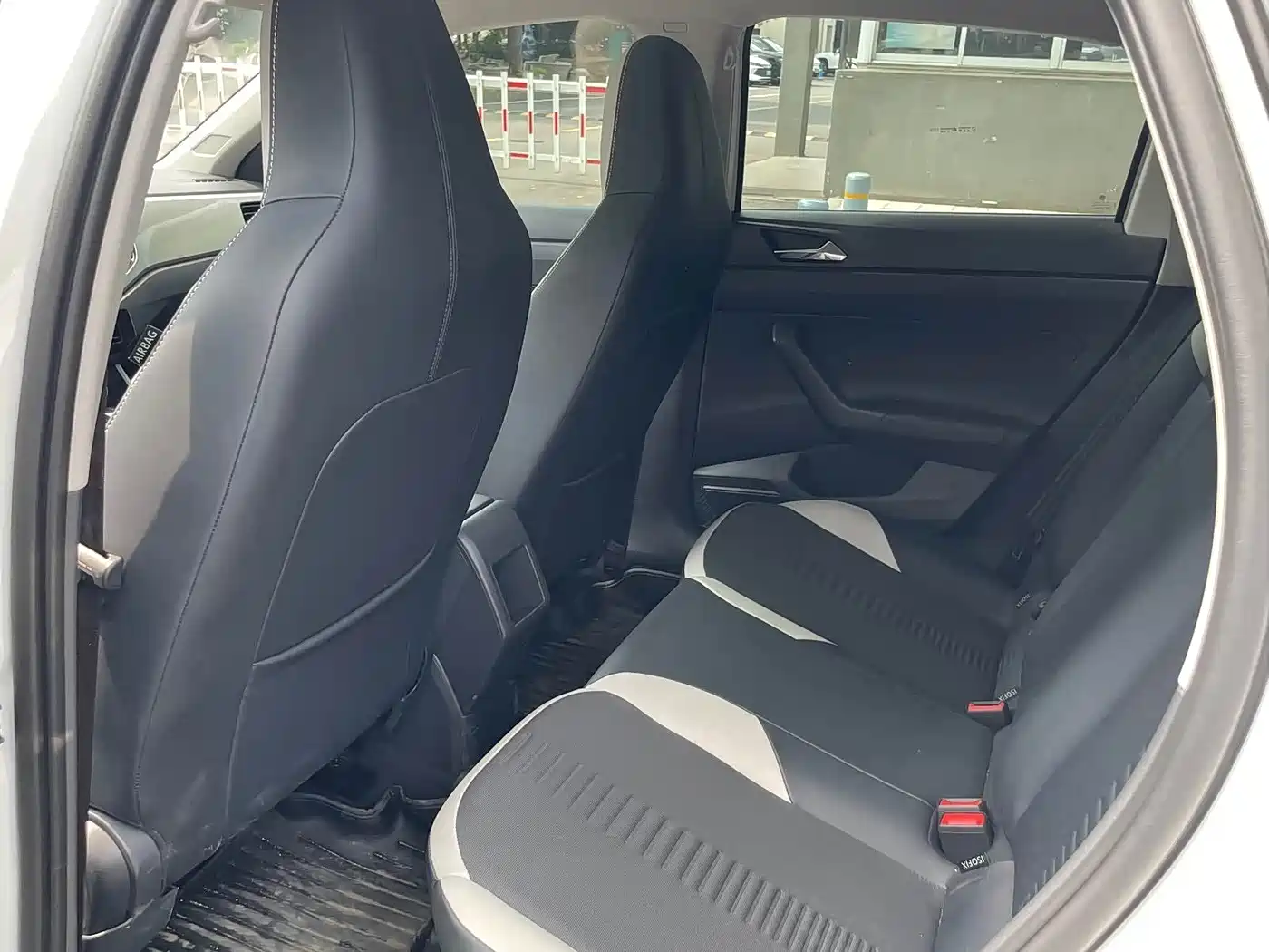 Фото 6 - Volkswagen Polo