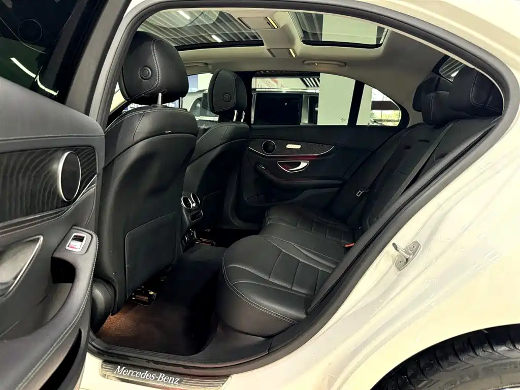 Mercedes-Benz C-Class 2020 Facelift C 260 L Sport фото 13