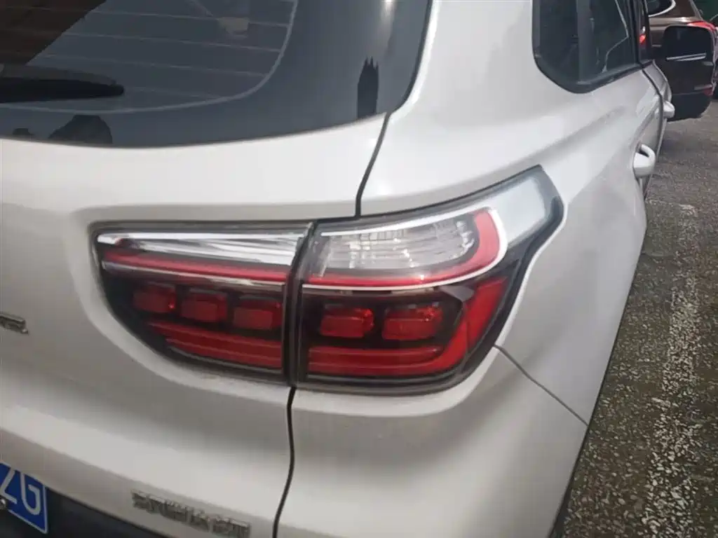 Kia Sportage 2019 2.0L Automatic Smart Luxury Edition фото 8