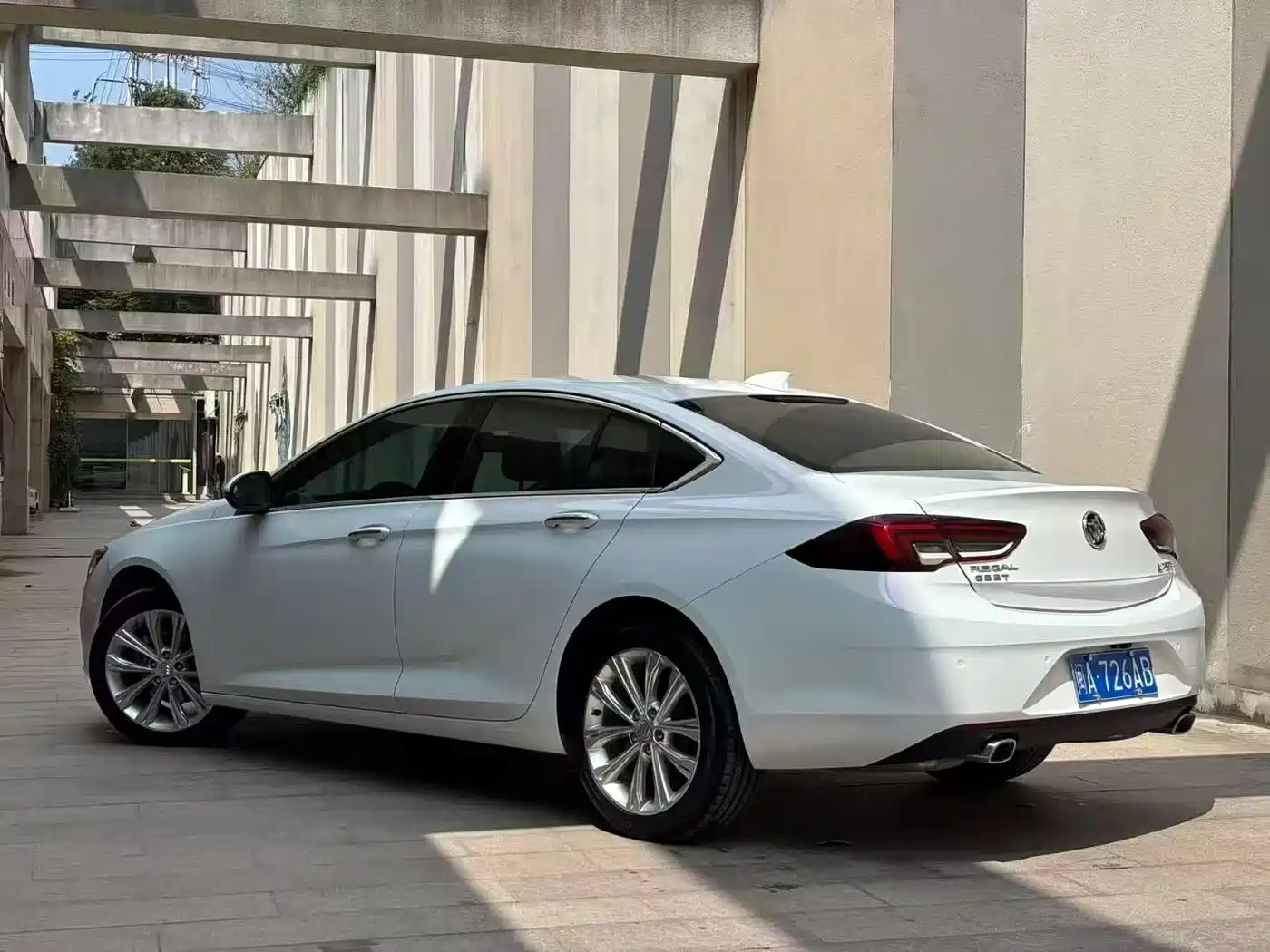 BUICK REGAL