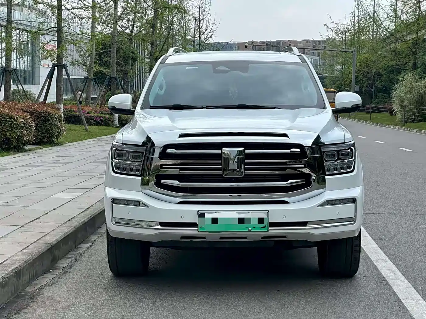 Tank 500 EV 2023 Hi4-T фото 3