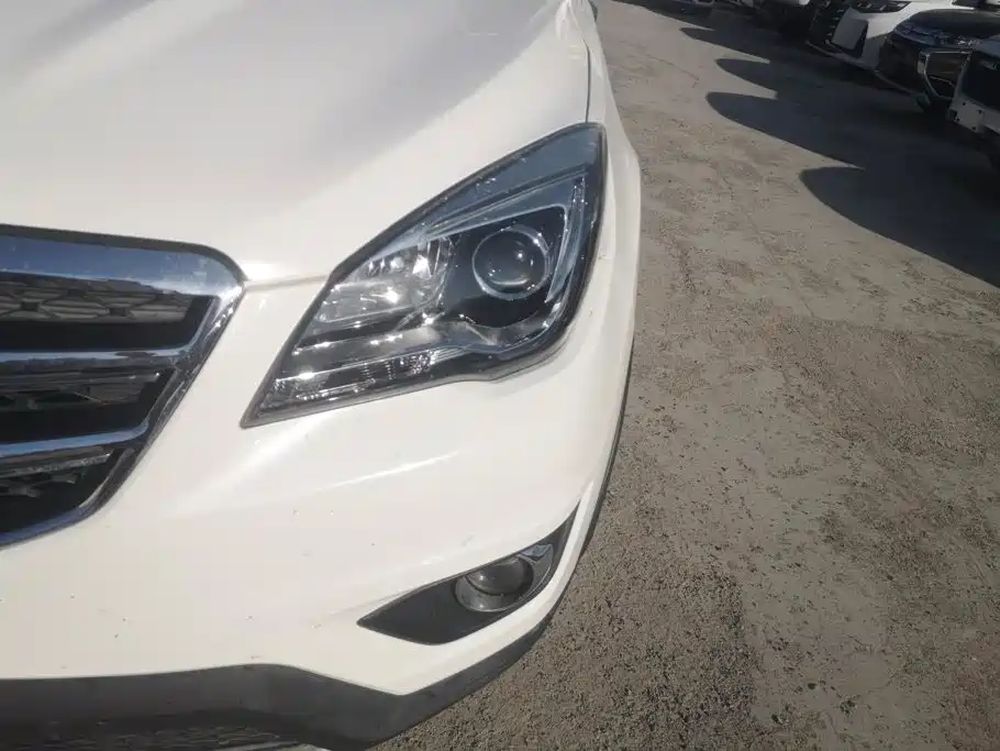 Photo 5 - Changan CS35