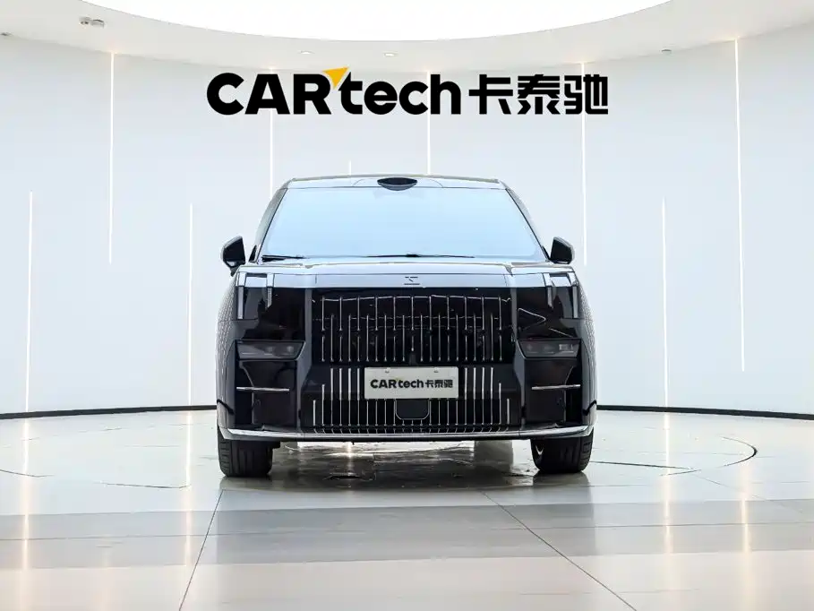 ZEEKR 009 2026 2024 6-seat Executive AWD 108kWh