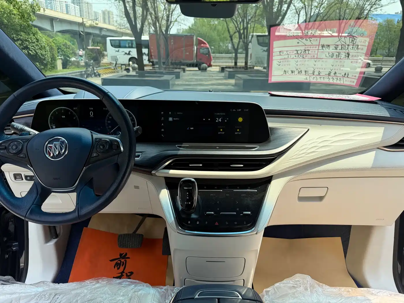 Buick GL8 2020 Avenir Four-Seat Prestige Edition фото 13