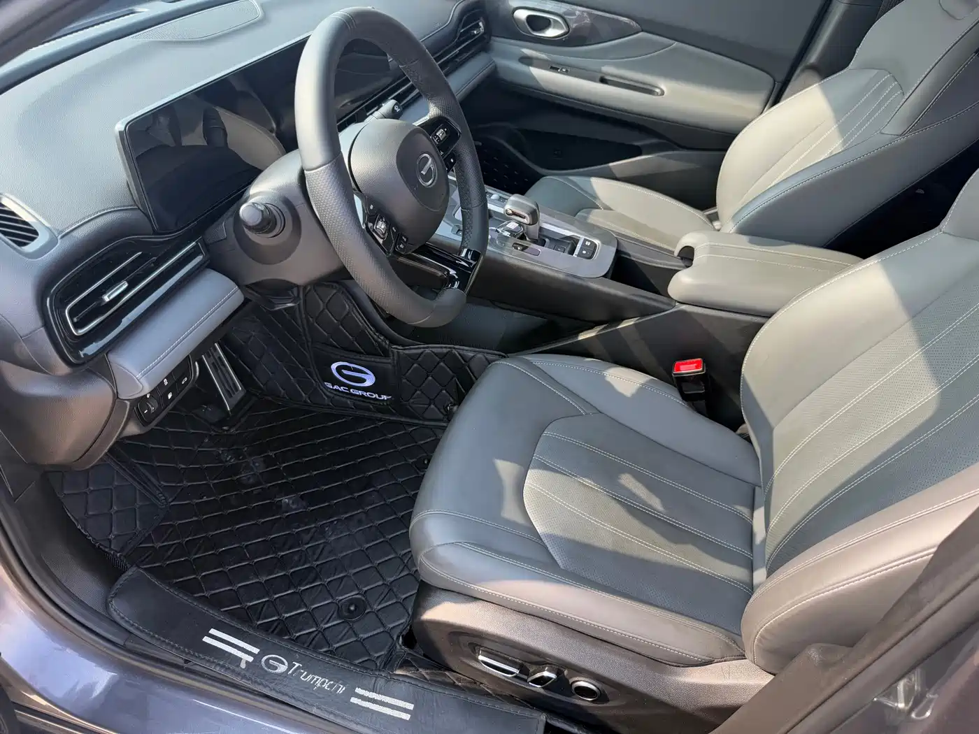 GAC Trumpchi Trumpchi Emkoo 2024 Model 270T DCT Shadow Leopard R-Style Edition фото 5