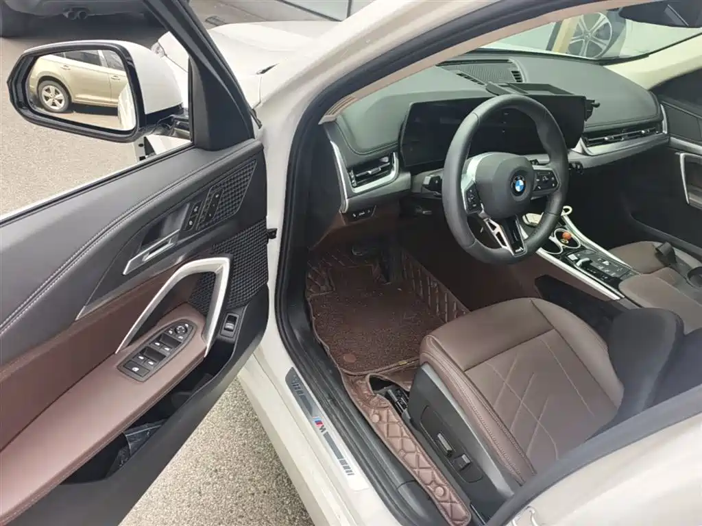 BMW X1 2024 sDrive25Li M Sport Package фото 12