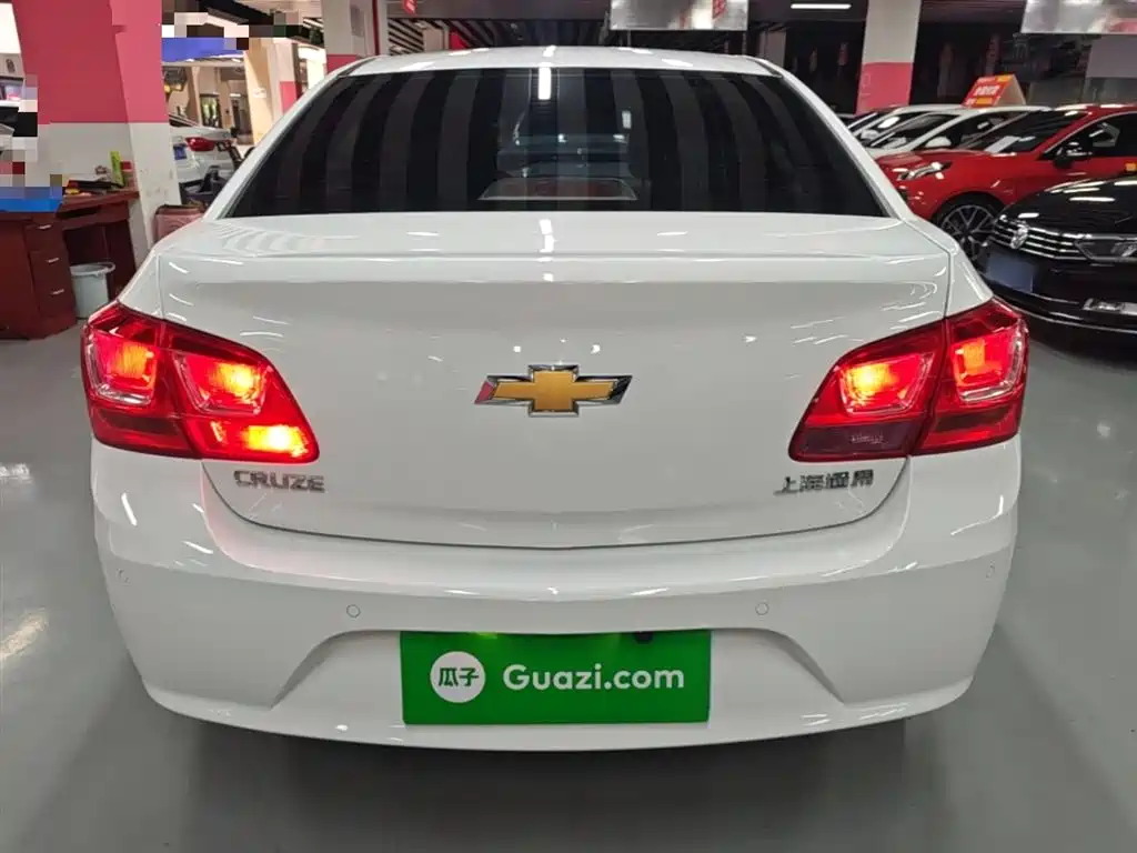 Chevrolet Cruze 2015 1.5L Classic SE AT фото 6