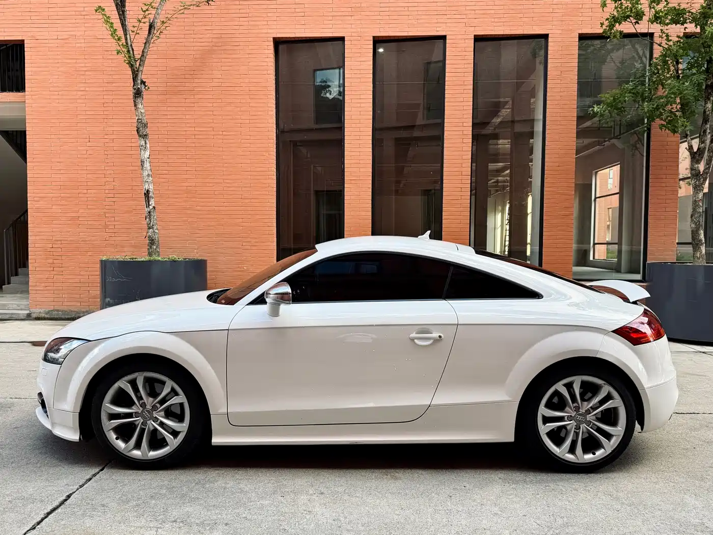 Audi TTS 2012 2011 Model TTS Coupe 2.0TFSI quattro