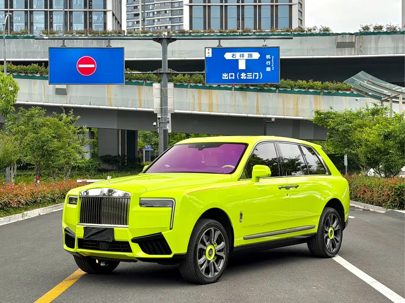 Rolls-Royce Cullinan 2025 2024 5-Seater
