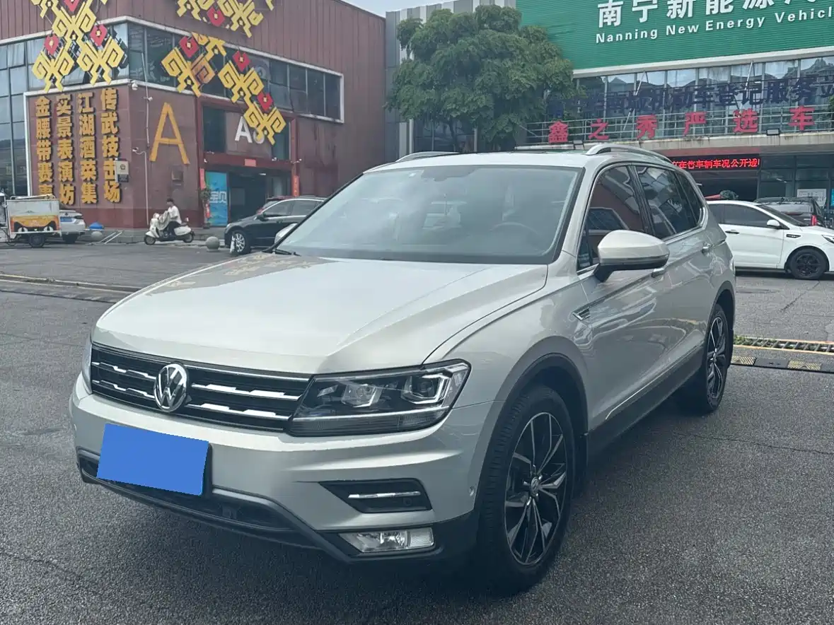  Volkswagen Tiguan L 2019 330TSI Automatic 2WD Smart Luxury Edition China VI