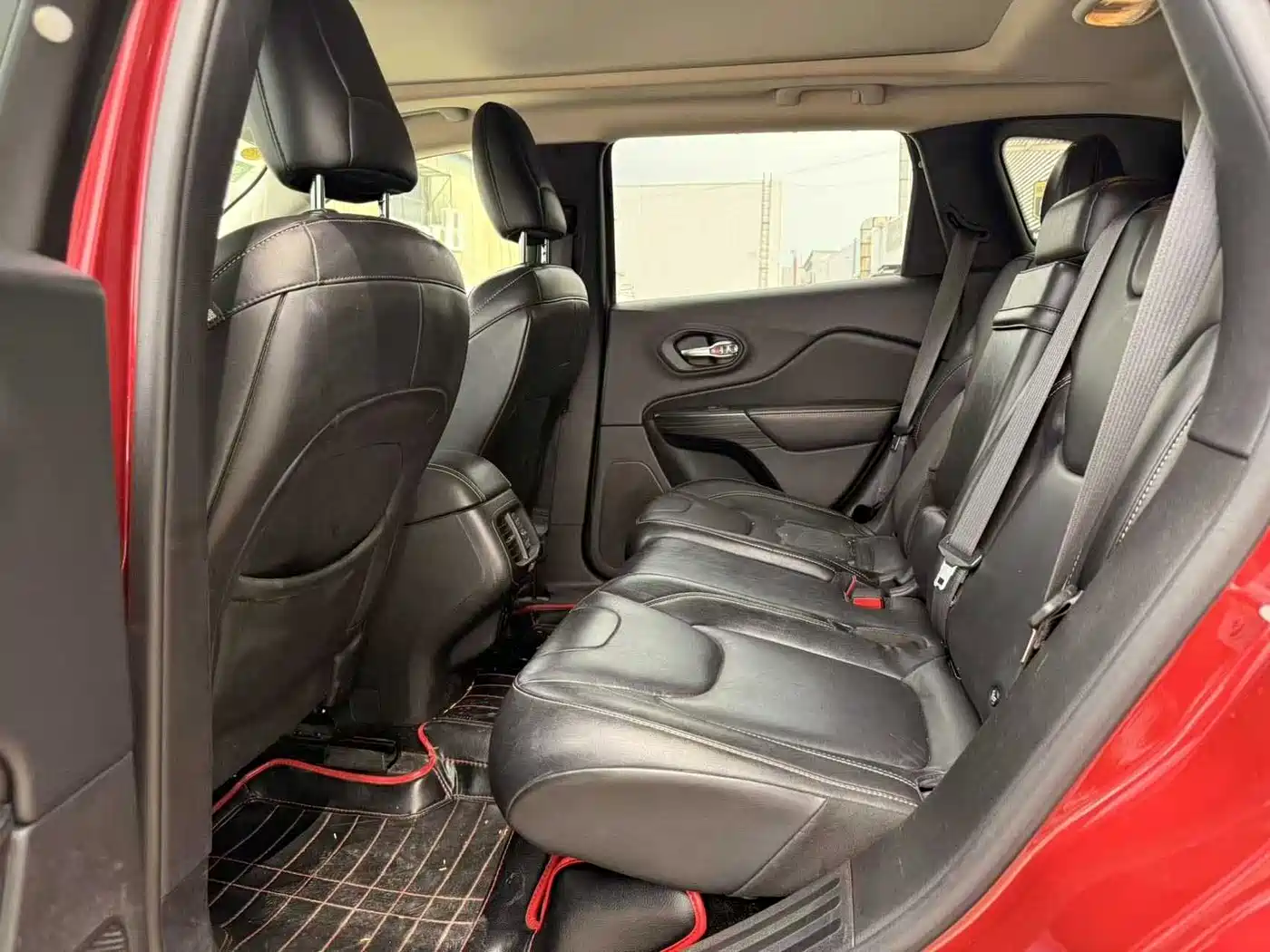 Jeep Cherokee (Import) 2015 2014 2.4L Luxury