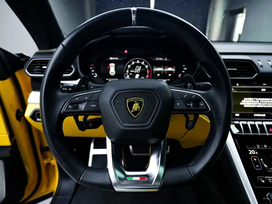 Lamborghini Urus 2022 2021 4.0T V8