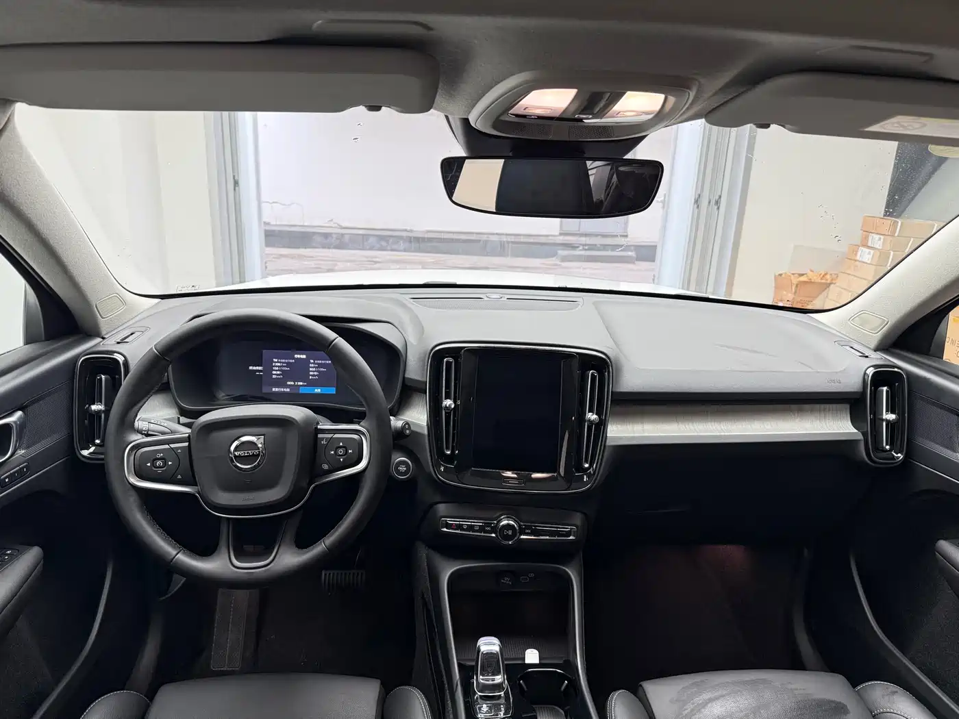 Volvo XC40 2025 2025 B4 AWD Smart Elite Luxury Edition