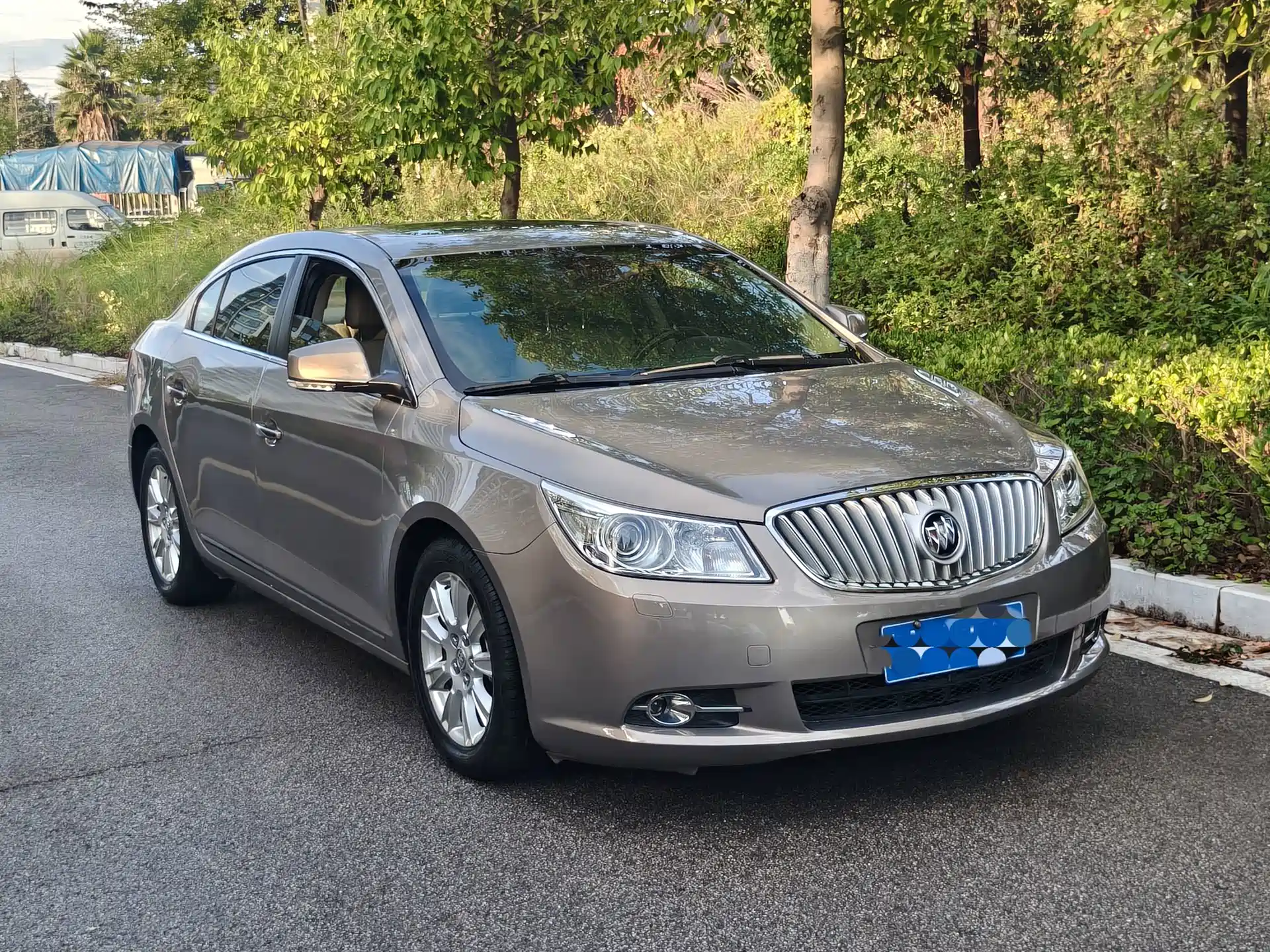 Фото 3 - Buick LaCrosse