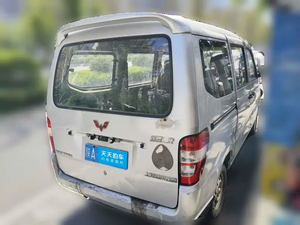 Wuling Motors Wuling Zhiguang 2010 2010 1.1L New Practical Edition Short Body LXA