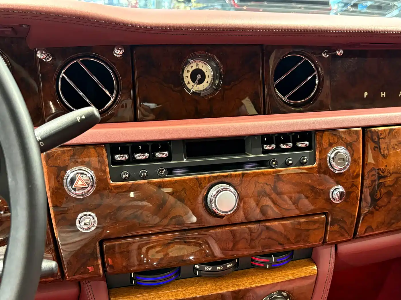 Rolls-Royce Phantom 2012 2013 6.7L Extended Wheelbase (EWB)