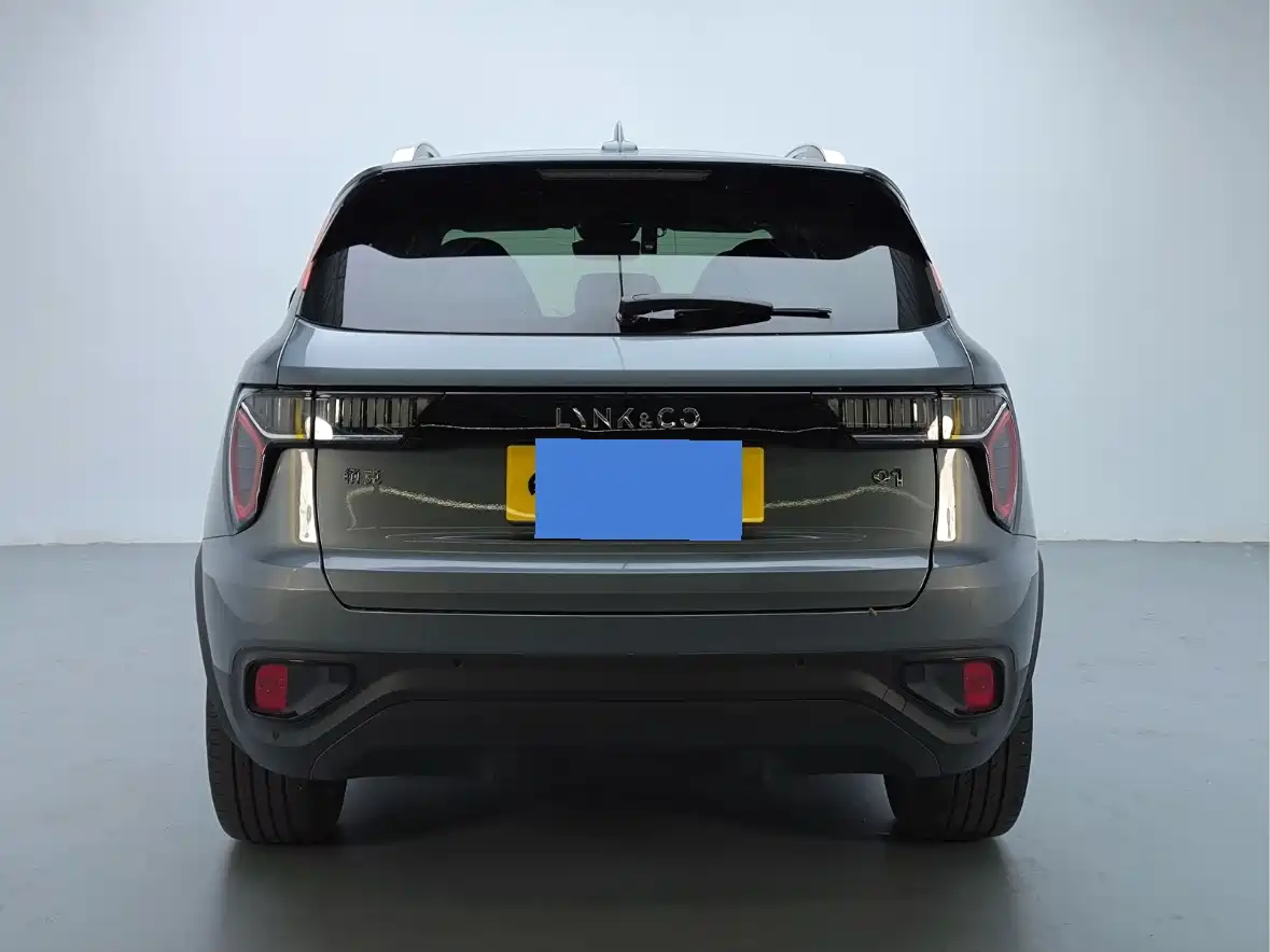 Lynk & Co 01 2019 2.0T 2WD Shine Pro Version China VI фото 9