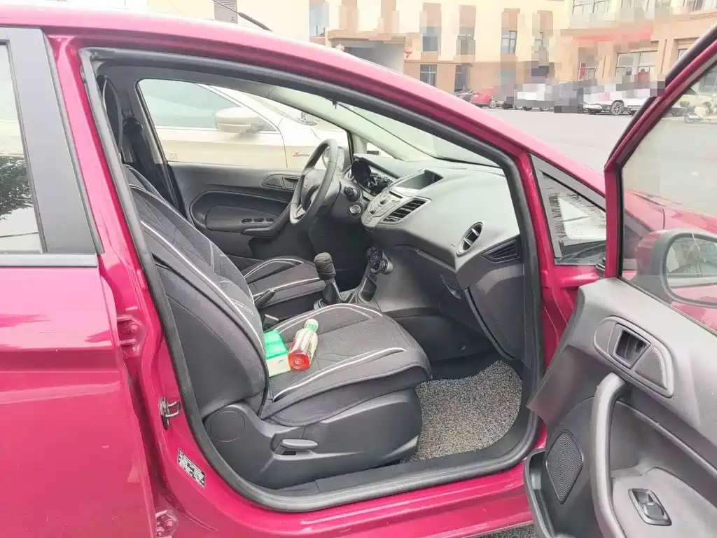 Ford Fiesta 2015 2013 Hatchback 1.5L Manual Trend