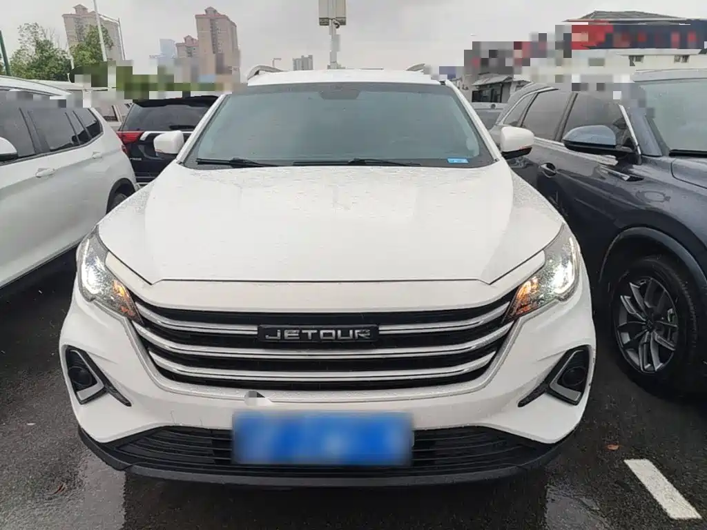 Jetour X70M 2022 2021 1.5T Manual Urban Partner 7-seater