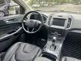 Фото 15 - Ford Edge