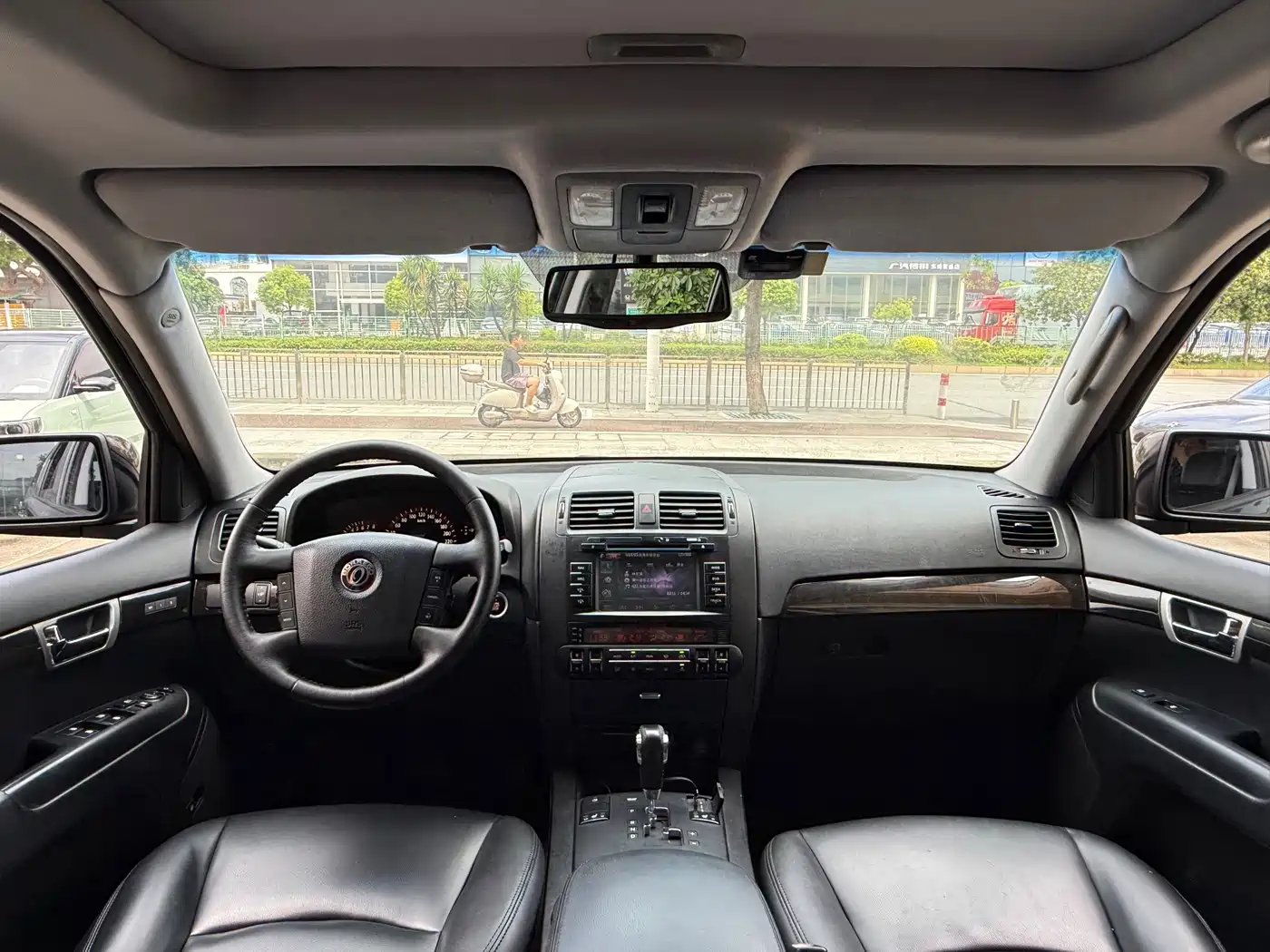 Kia Borego 2011 2008 3.8L Luxury Edition China IV