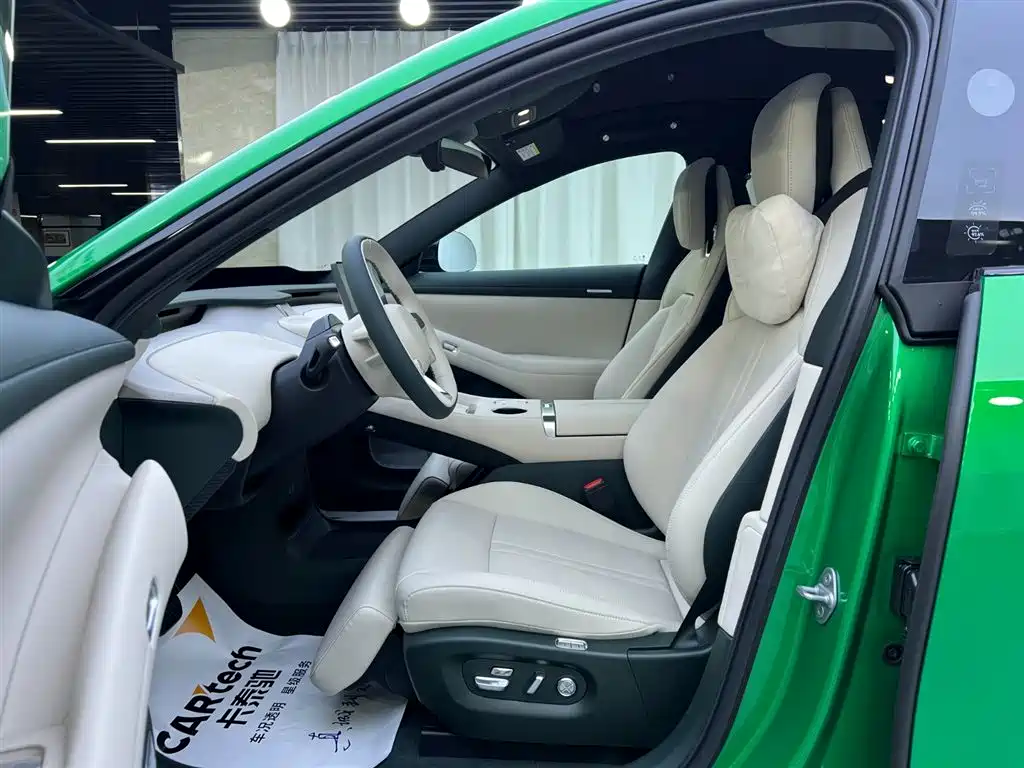 XIAOMI CAR XIAOMI YU7