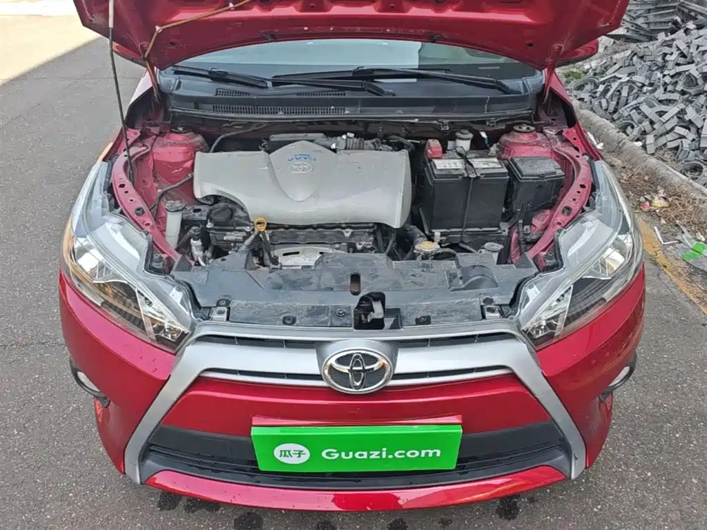 Toyota YARiS L Zhi Xuan 2015 1.5G Auto Sunroof Special Edition фото 16