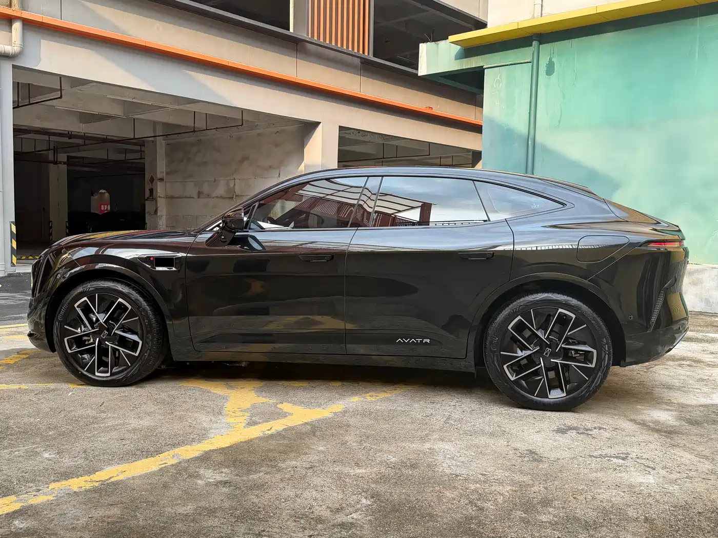 AVATR AVITA 11
