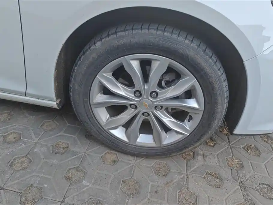 CHEVROLET MAI RUIBAO XL