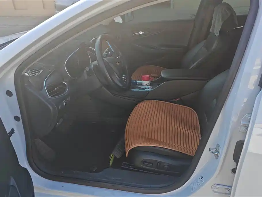 CHEVROLET MAI RUIBAO XL